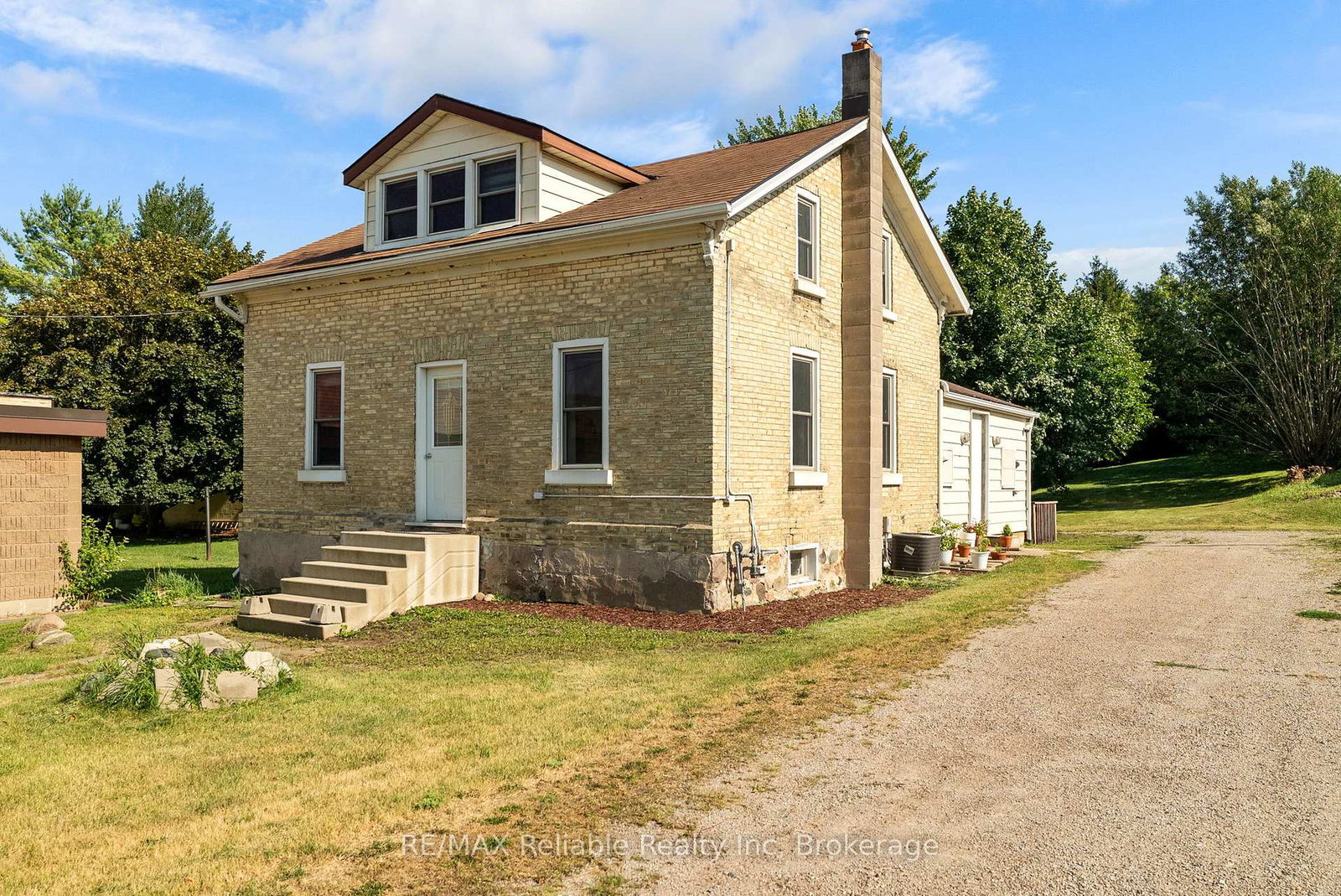 39-main-street-e-bluewater-ontario-x13607664