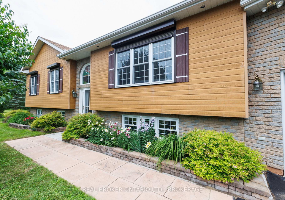 3213-dornie-road-north-glengarry-ontario-x13607724