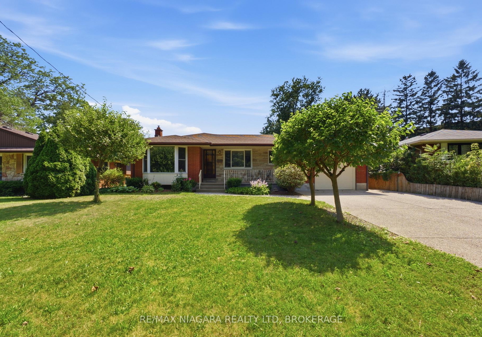 11-richelieu-drive-st-catharines-ontario-x13608060
