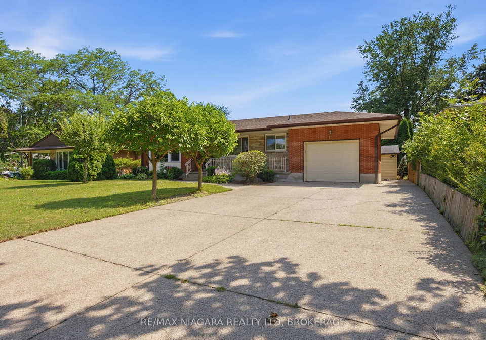 11-richelieu-drive-st-catharines-ontario-x13608060
