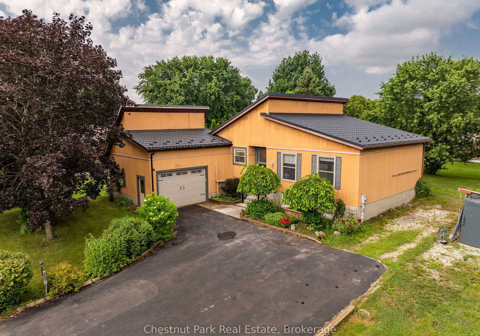 384-urstadt-street-georgian-bluffs-ontario-x13608216
