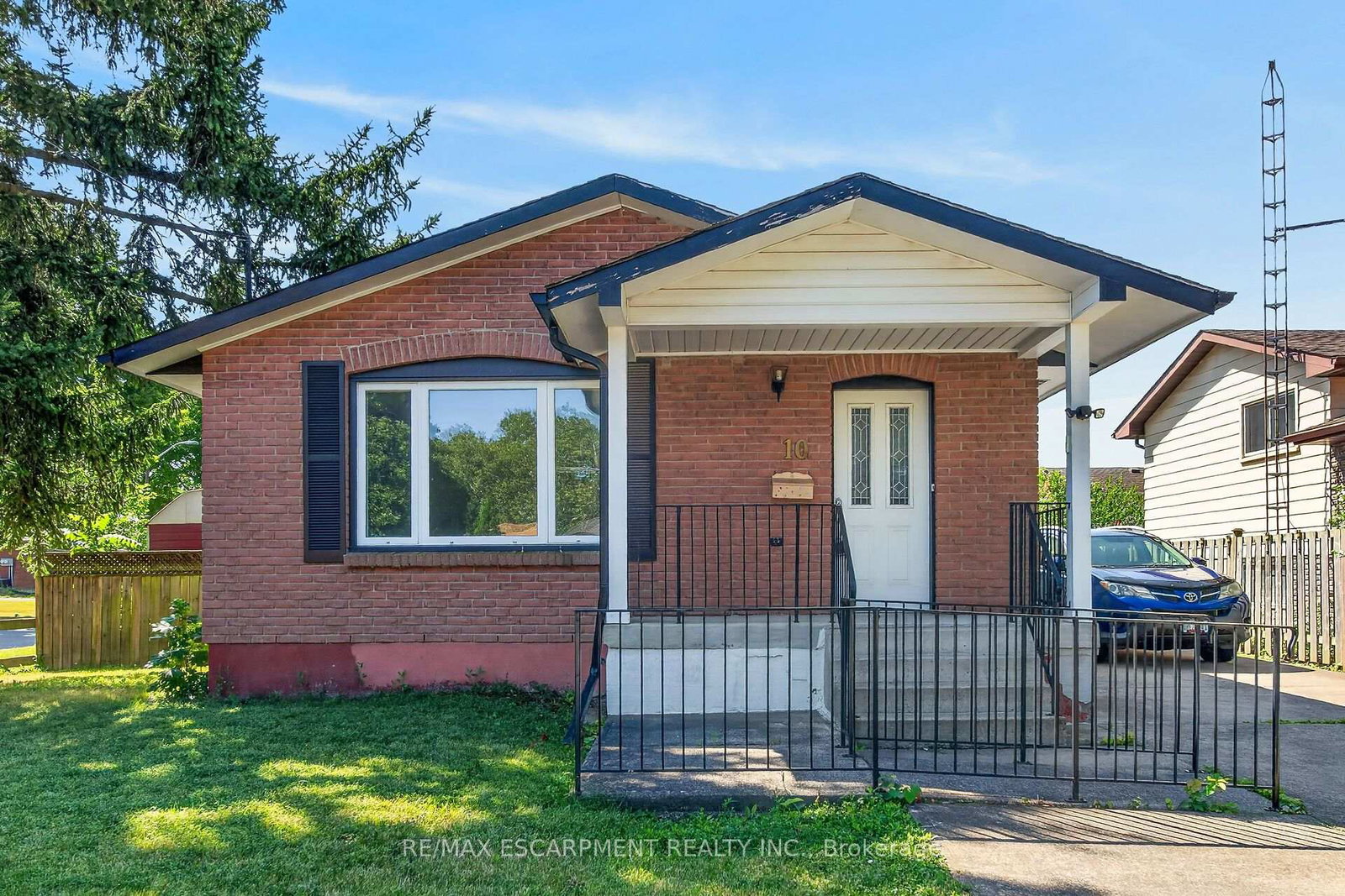 10-tracey-road-st-catharines-ontario-x13608288