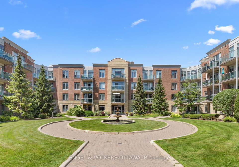 205-bolton-street-ottawa-ontario-x13608392