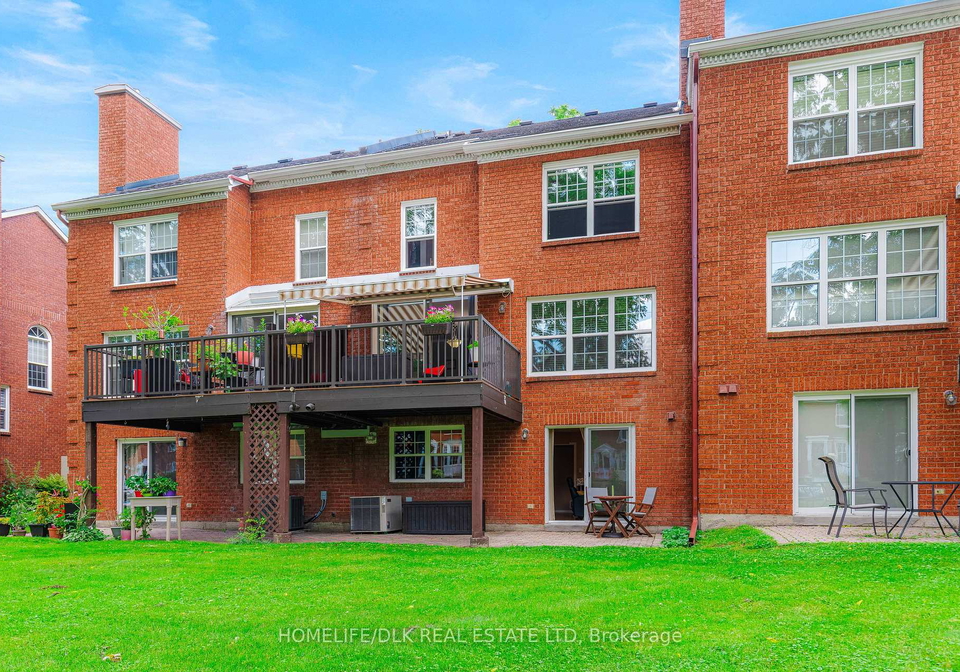 18-country-club-place-brockville-ontario-x13608510