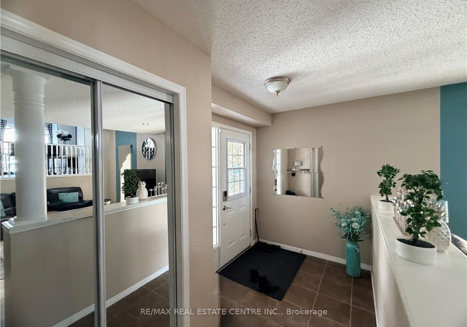 15-gees-way-cambridge-ontario-x13608698