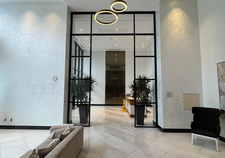 255-bay-street-ottawa-ontario-x13608714