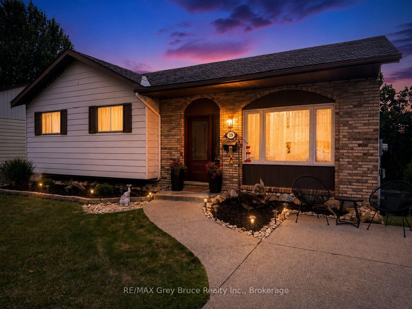 320-8th-a-avenue-e-owen-sound-ontario-x13608780