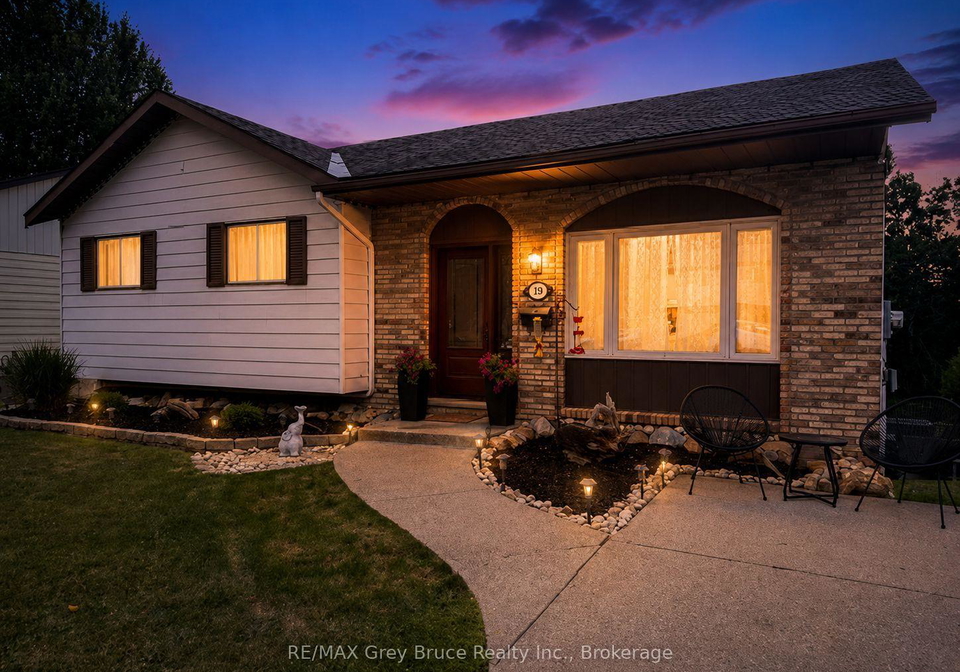320-8th-a-avenue-e-owen-sound-ontario-x13608780