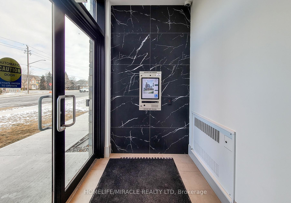 600-north-service-road-hamilton-ontario-x13608946