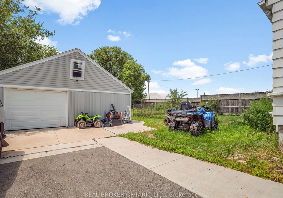 1019-niagara-street-welland-ontario-x13608948