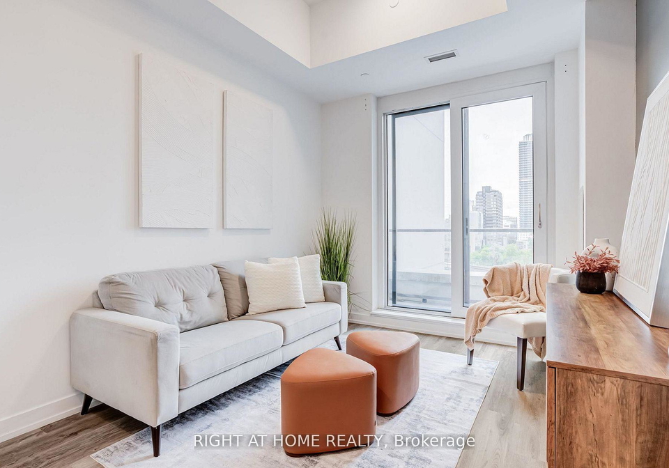 15-wellington-street-s-kitchener-ontario-x13609034