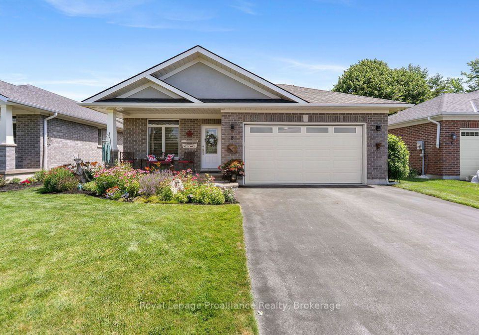 8-berwick-street-stirling-rawdon-ontario-x13609052