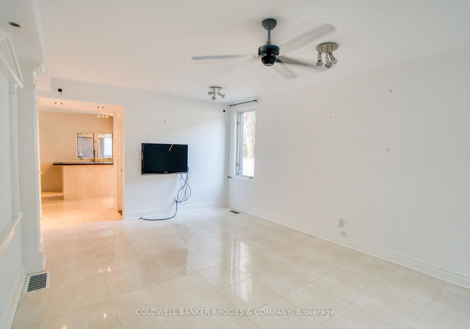 300-st-andrew-street-ottawa-ontario-x13609106