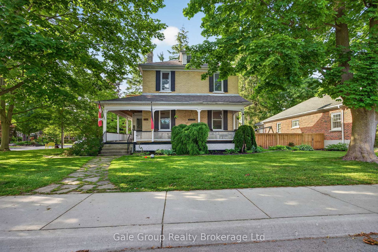 445-vincent-street-woodstock-ontario-x13609252