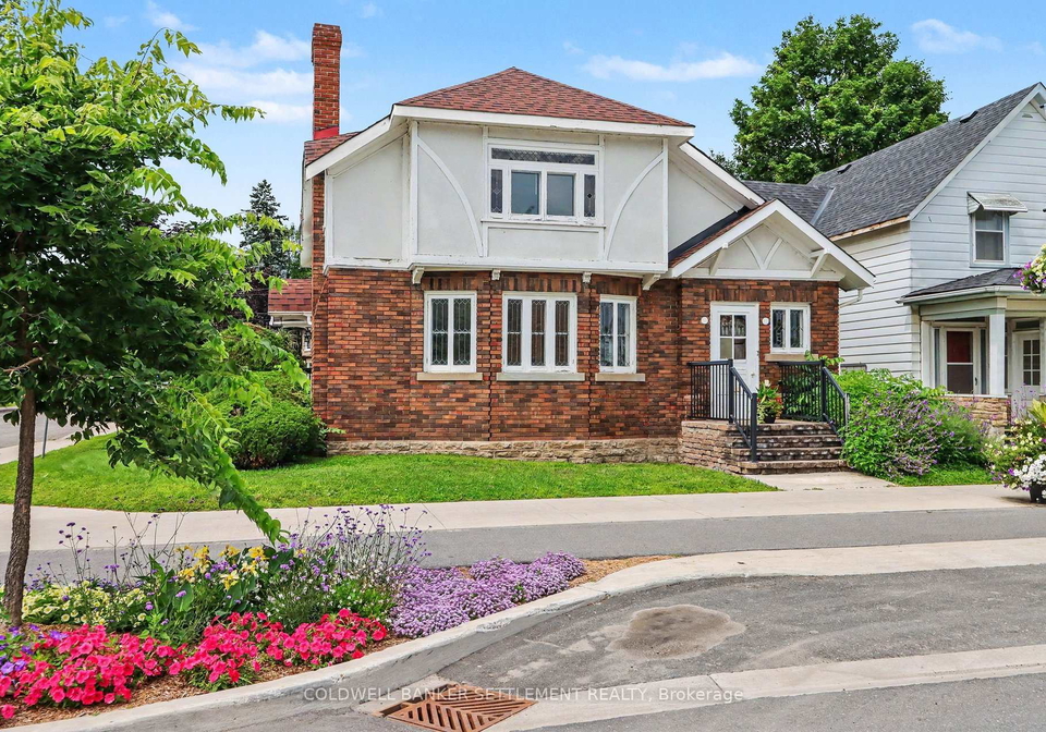 2-gladstone-avenue-smiths-falls-ontario-x13609282