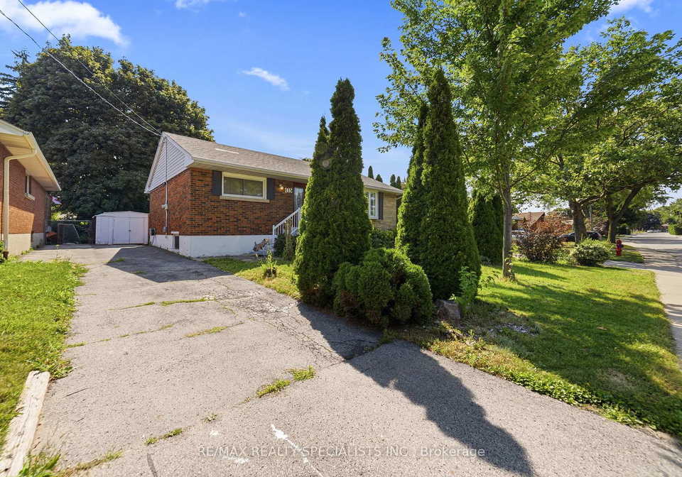 115-kings-forest-drive-hamilton-ontario-x13609342