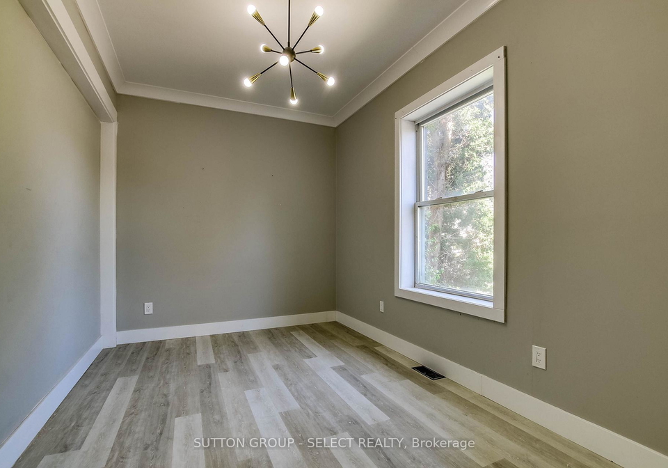 71-briscoe-street-e-london-south-ontario-x13609470