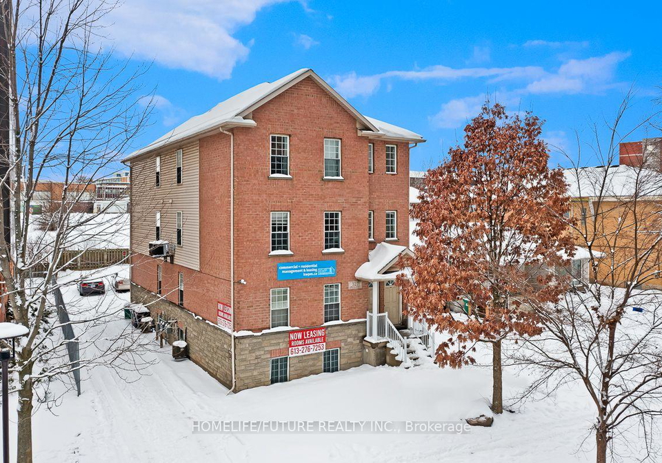 327-spruce-street-waterloo-ontario-x13609532