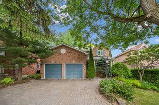 428-w-union-street-w-centre-wellington-ontario-x13609554
