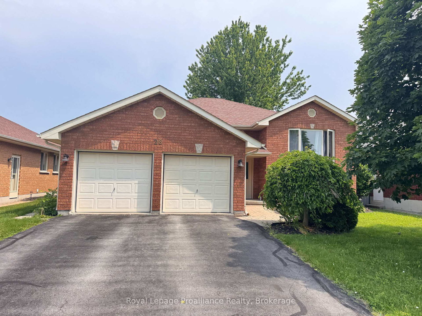 28-oak-ridge-boulevard-belleville-ontario-x13609572