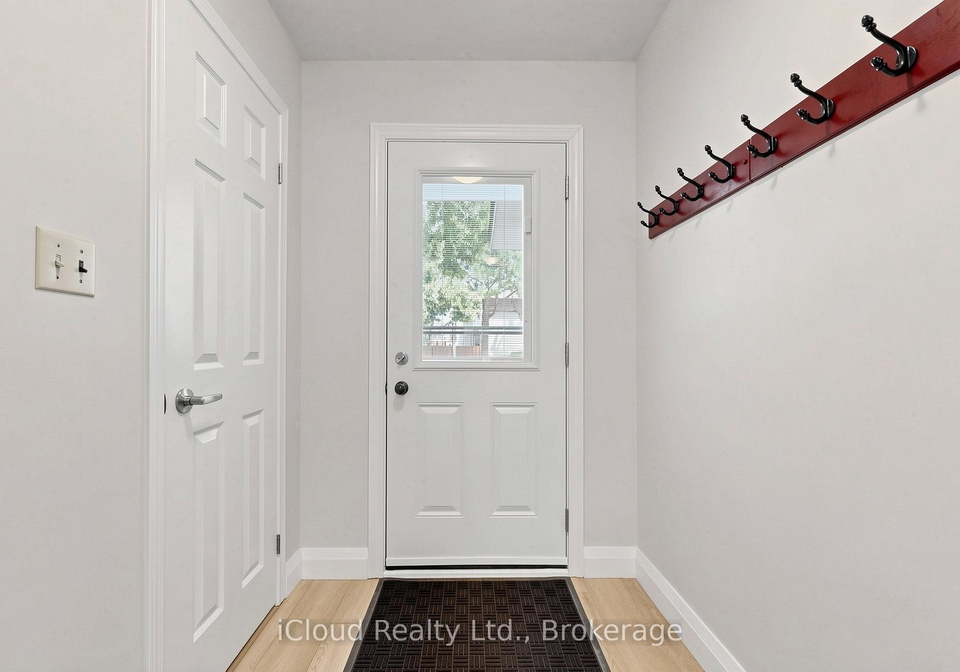 1-royalwood-court-hamilton-ontario-x13609604