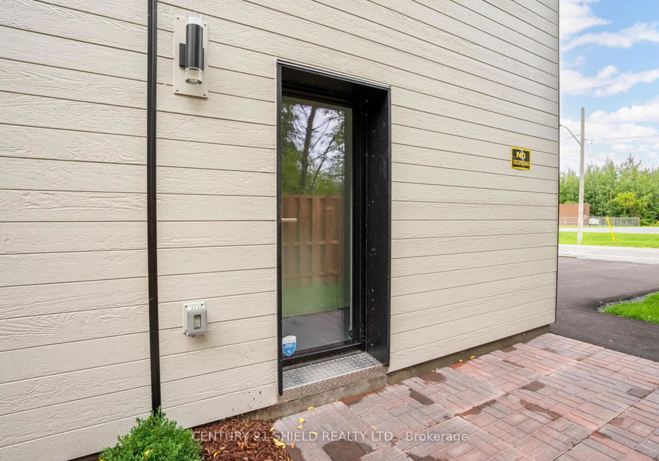 6645-glen-walter-park-road-south-glengarry-ontario-x13609856