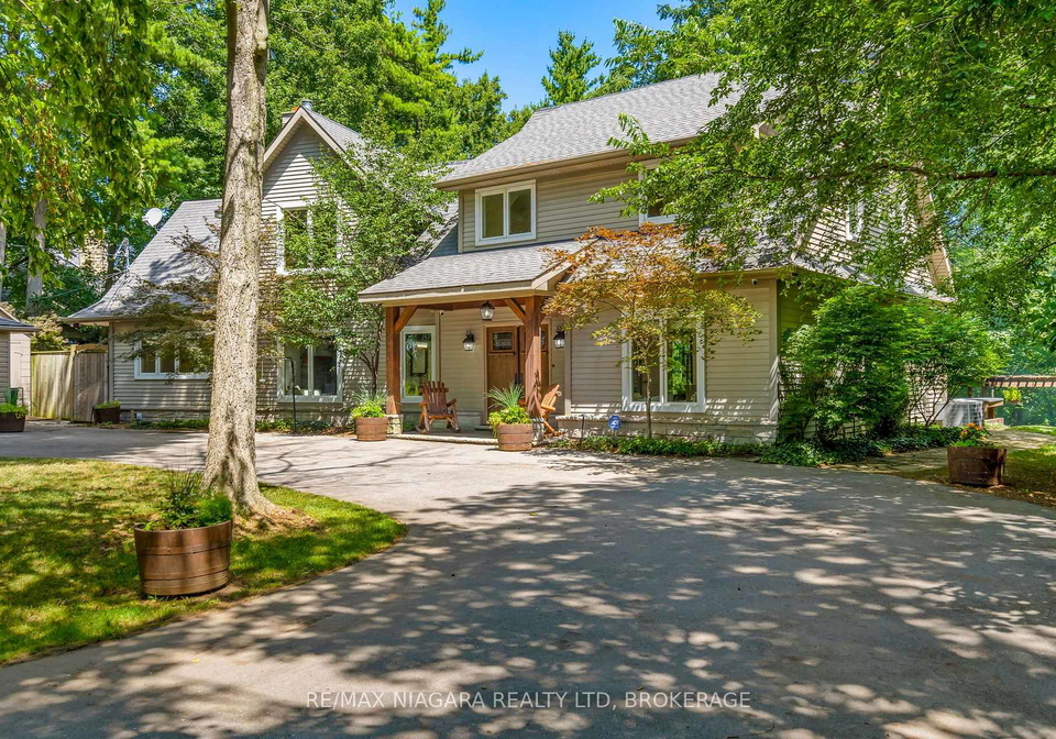 429-ridge-road-e-grimsby-ontario-x13610008