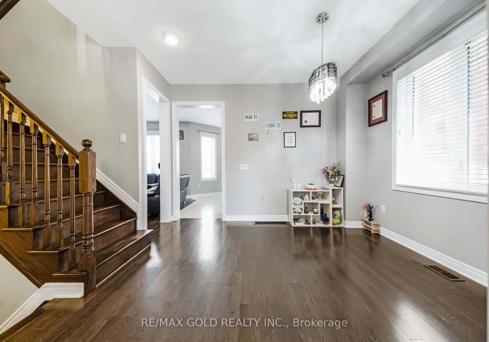 792-arthur-parker-avenue-woodstock-ontario-x13610062