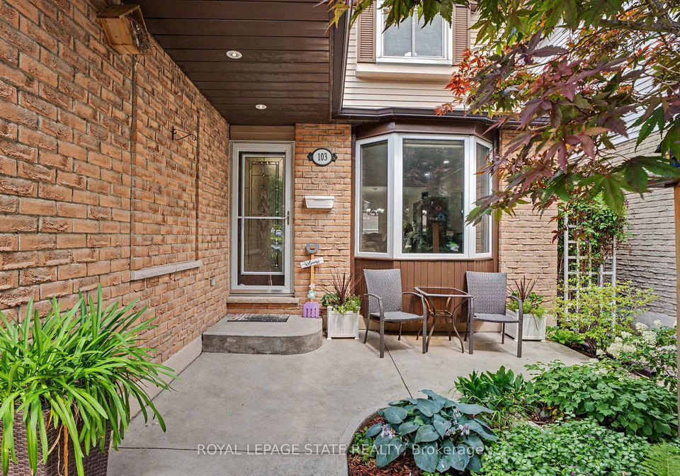 103-glenashton-drive-hamilton-ontario-x13610146