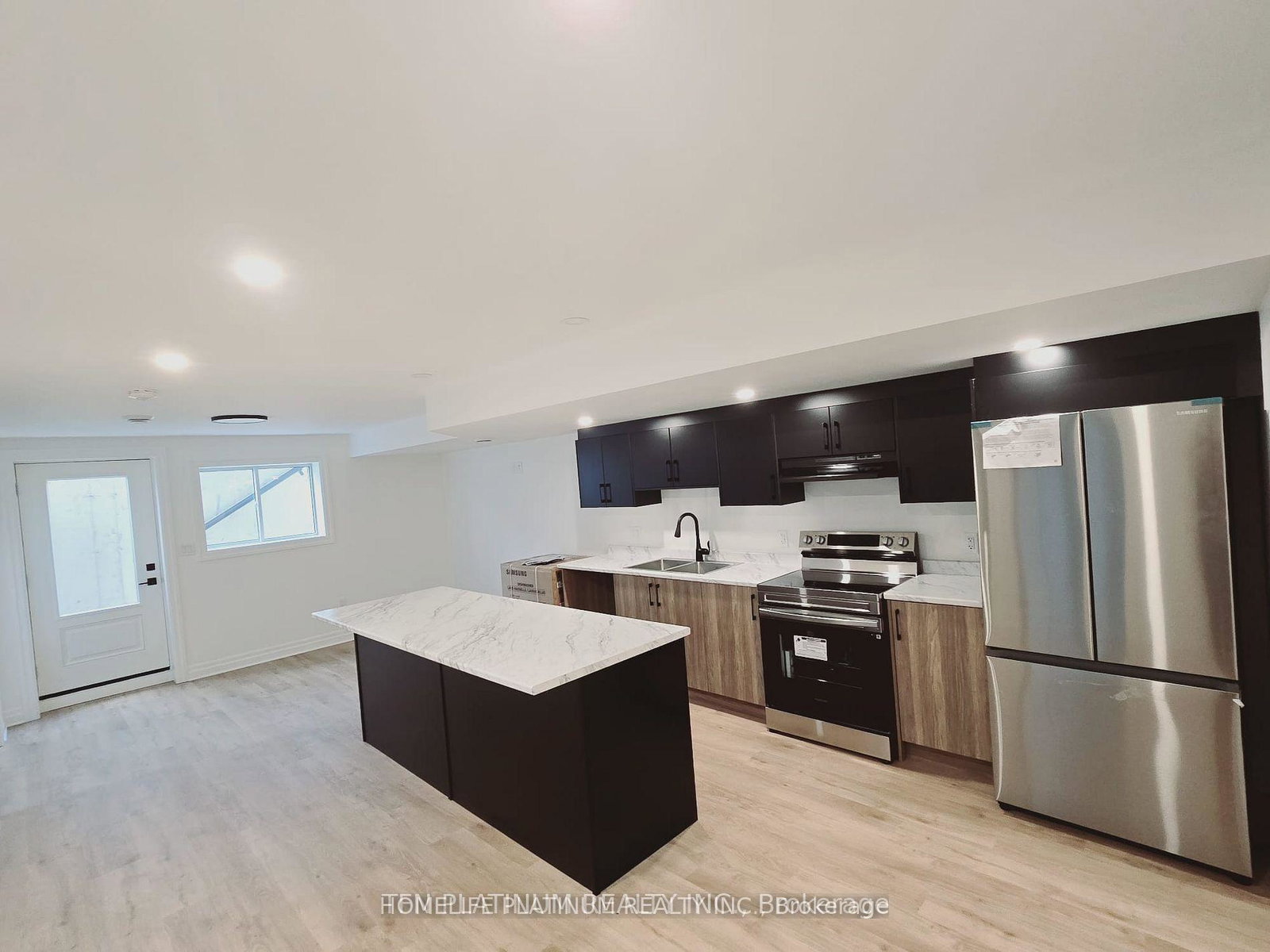 7329-parkside-lane-niagara-falls-ontario-x13610234