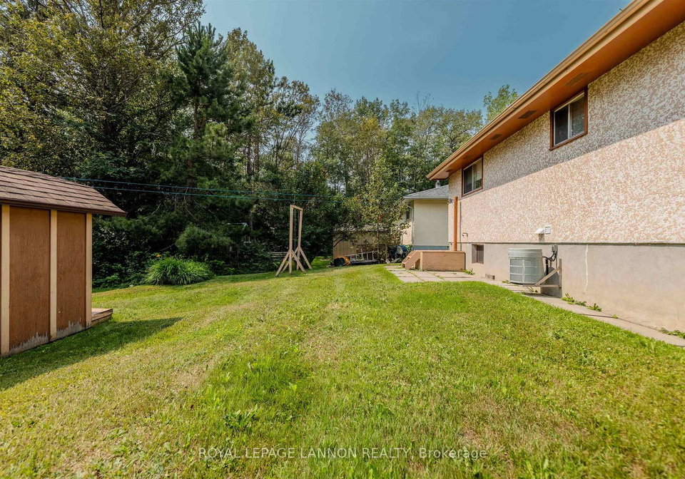 283-carl-avenue-e-thunder-bay-ontario-x13610236