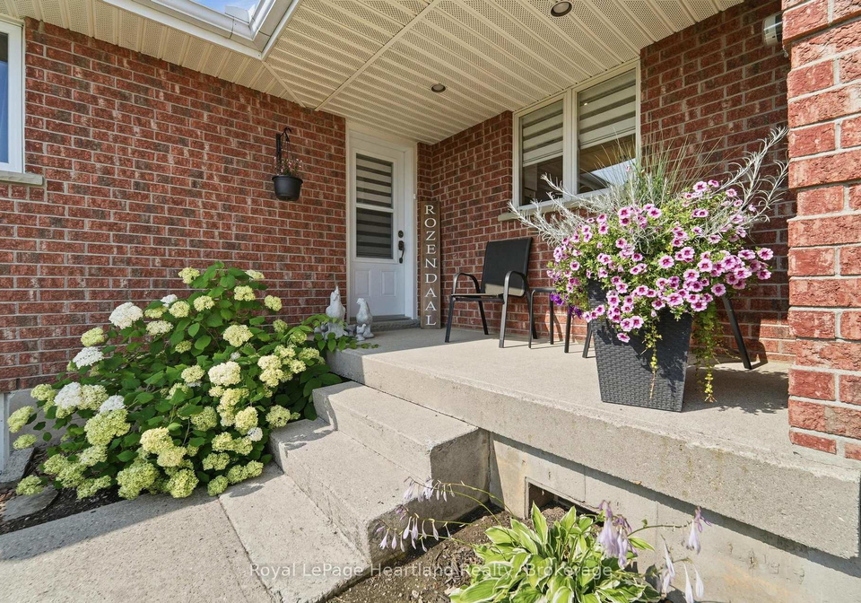 344-albert-street-central-huron-ontario-x13610322