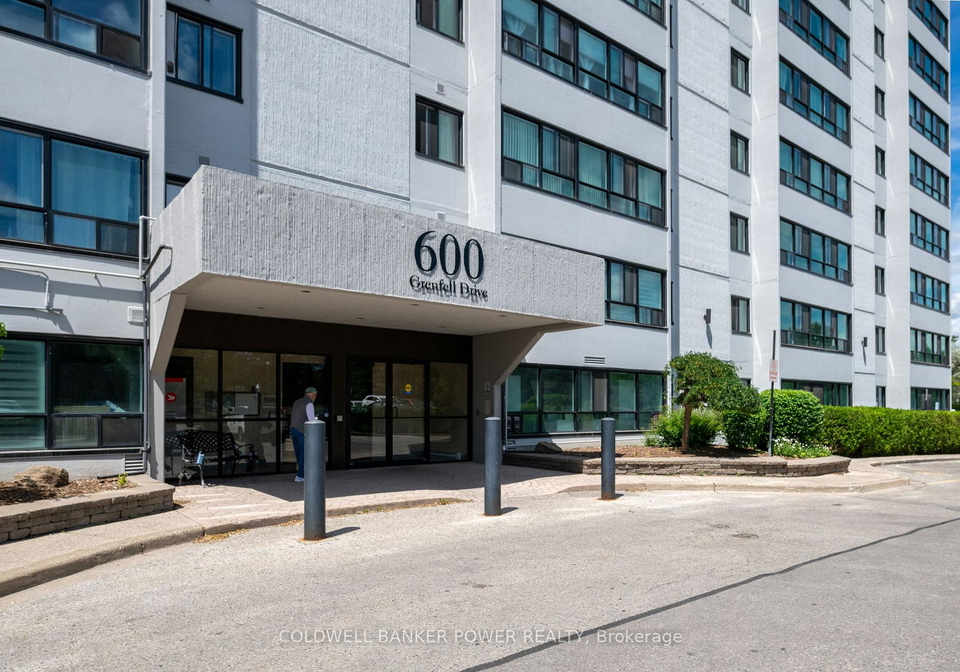 600-grenfell-drive-london-north-ontario-x13610348