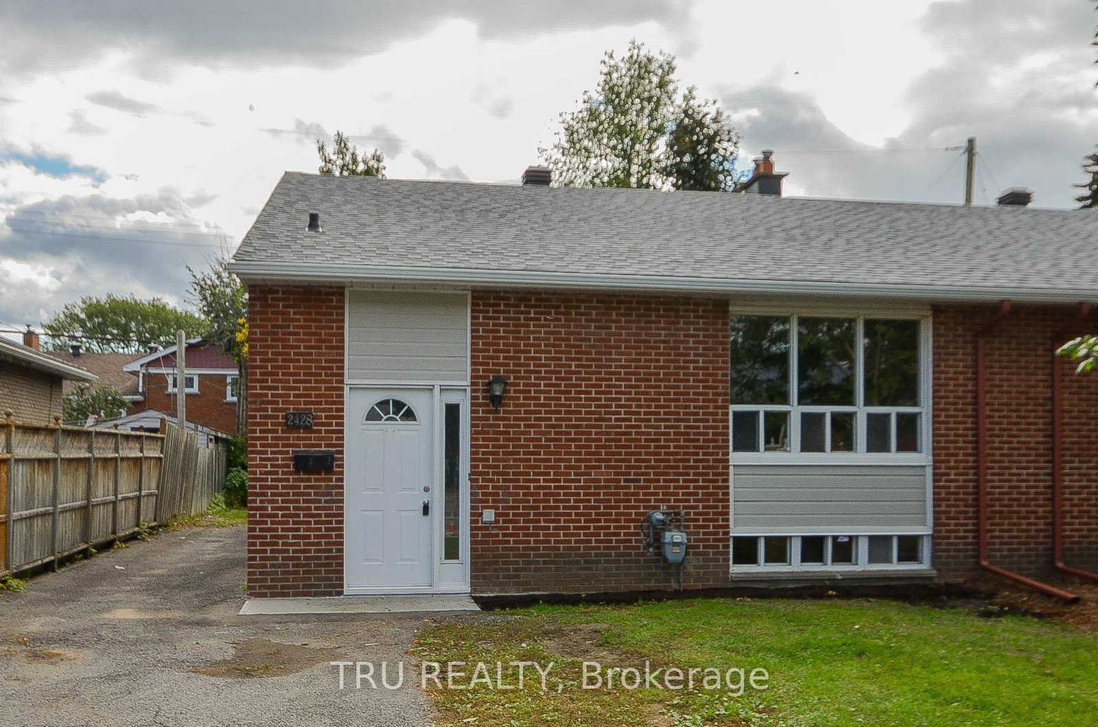 2428-iris-street-ottawa-ontario-x13610486