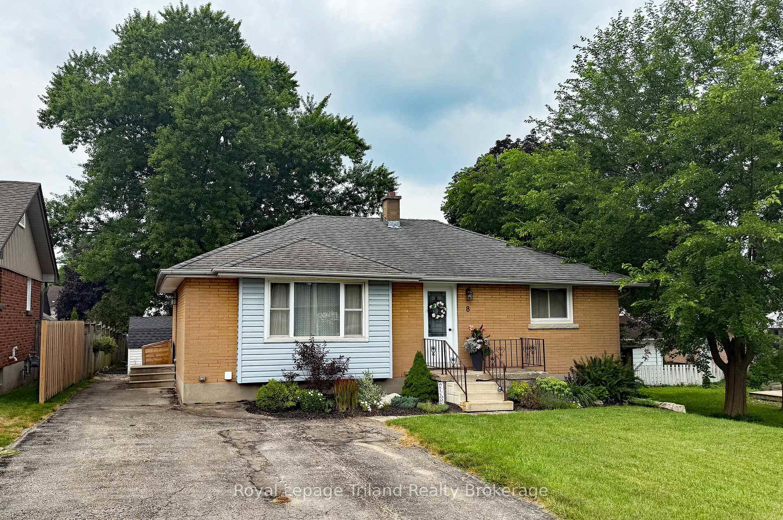 8-dougall-street-south-west-oxford-ontario-x13610534