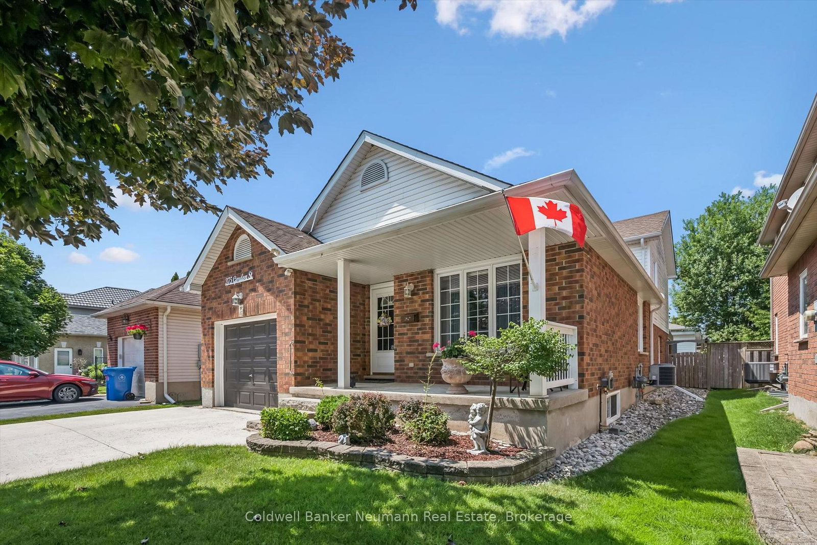 375-gordon-street-centre-wellington-ontario-x13610544