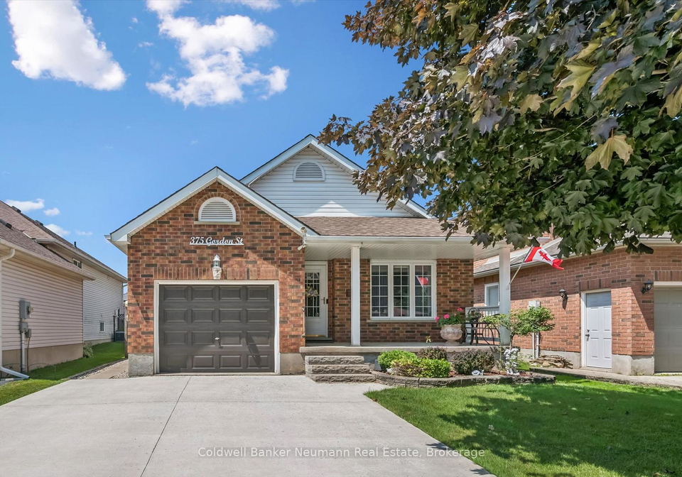 375-gordon-street-centre-wellington-ontario-x13610544