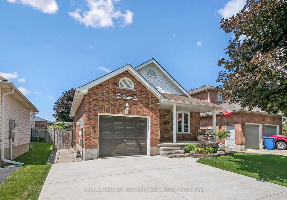 375-gordon-street-centre-wellington-ontario-x13610544