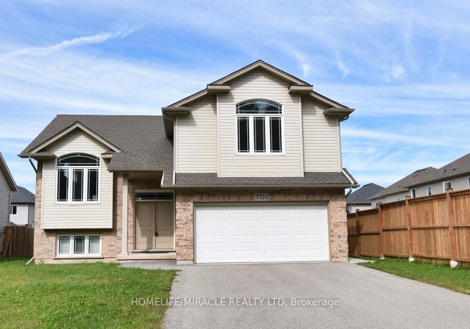 7733-oldfield-road-niagara-falls-ontario-x13610572
