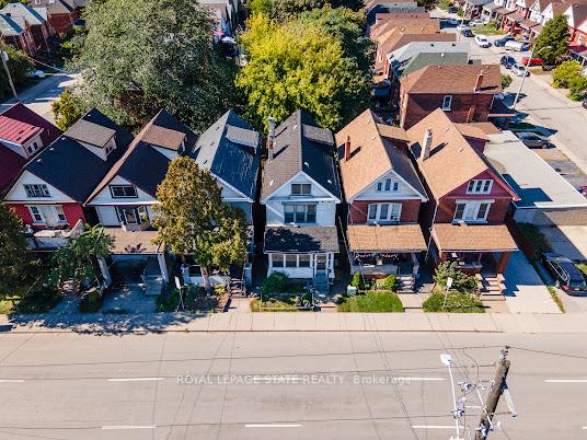 35-sherman-avenue-n-hamilton-ontario-x13610674