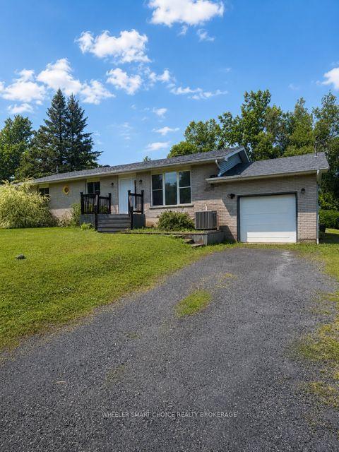 17109-headline-road-w-south-stormont-ontario-x13610746