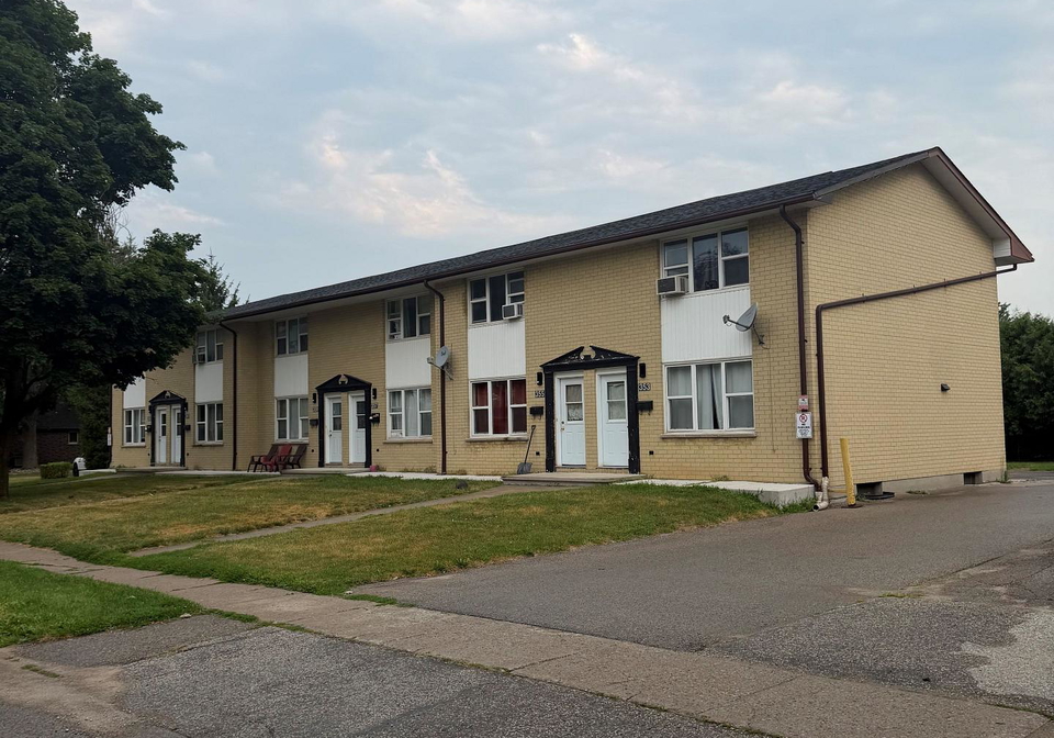 363-saulsbury-street-strathroy-caradoc-ontario-x13610808