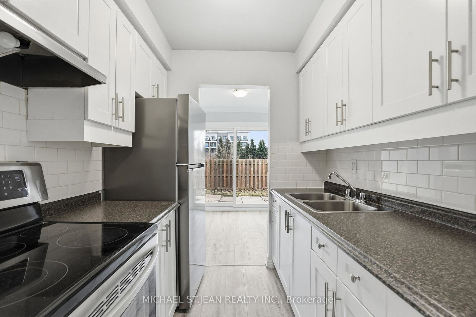 125-limeridge-road-w-hamilton-ontario-x13610816