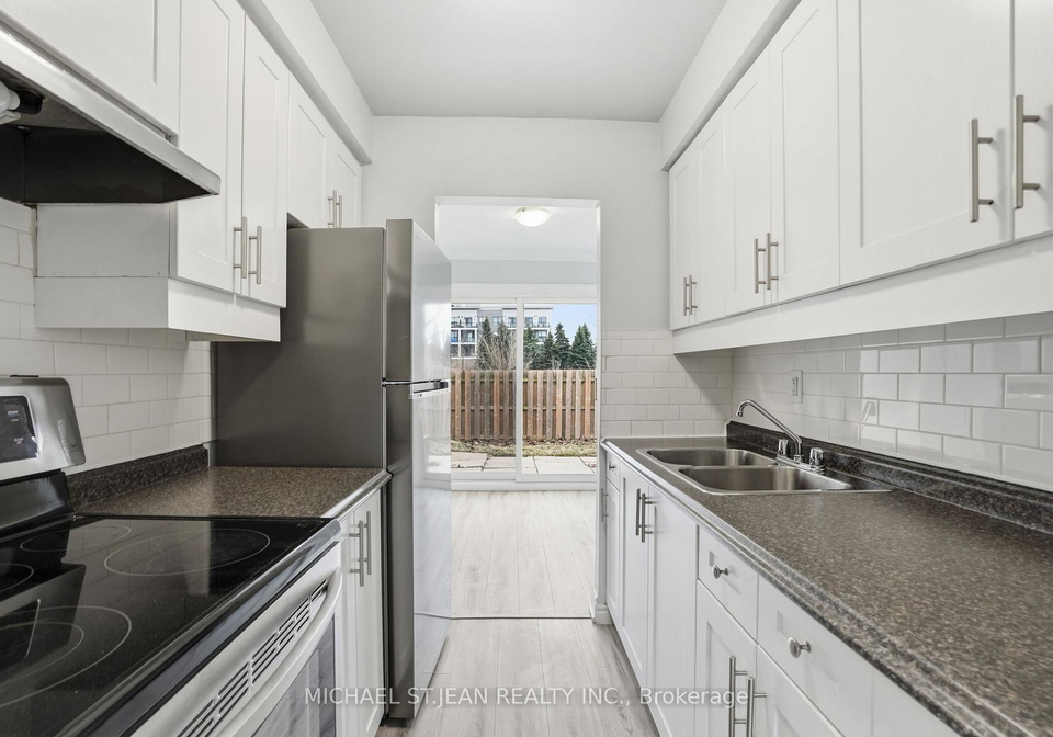 125-limeridge-road-w-hamilton-ontario-x13610816