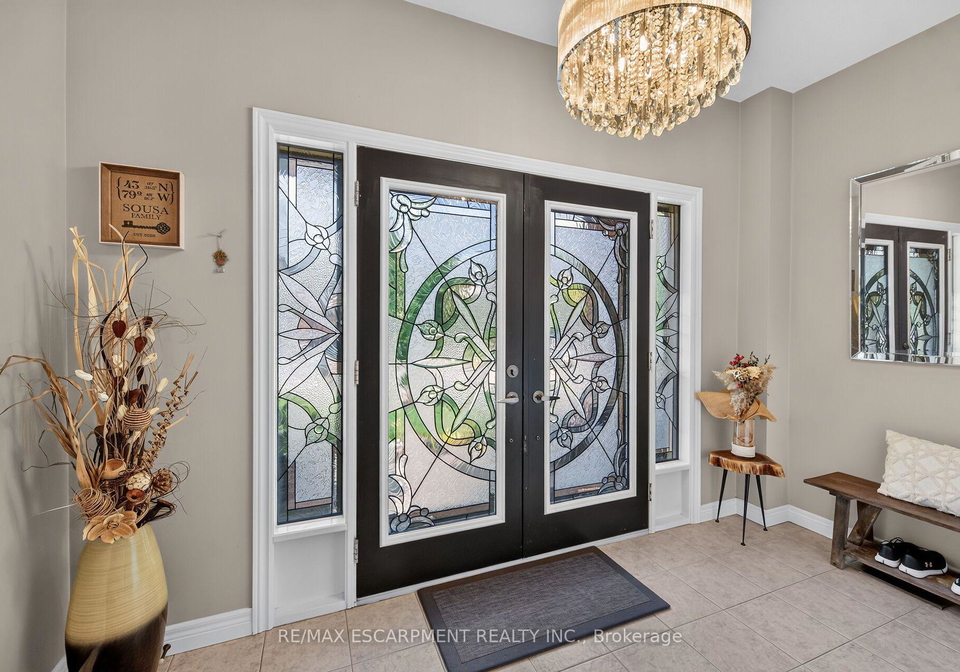 68-garinger-crescent-hamilton-ontario-x13610874