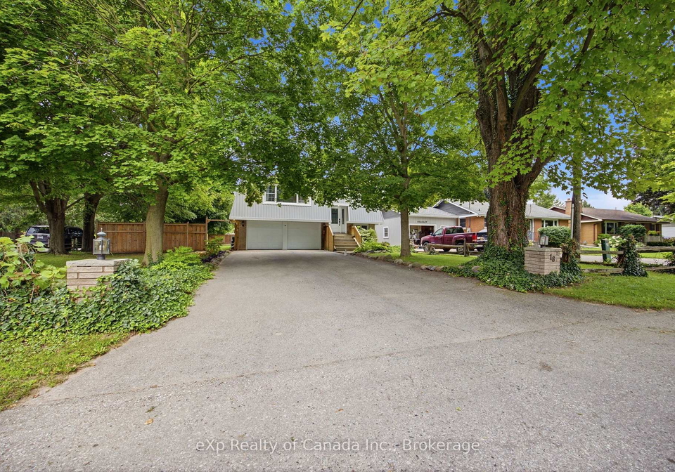 18-queen-street-w-norwich-ontario-x13610940