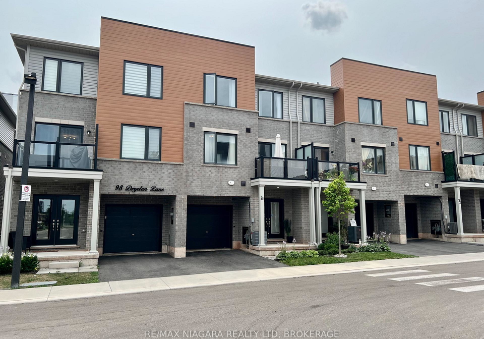 96-dryden-lane-hamilton-ontario-x13611024