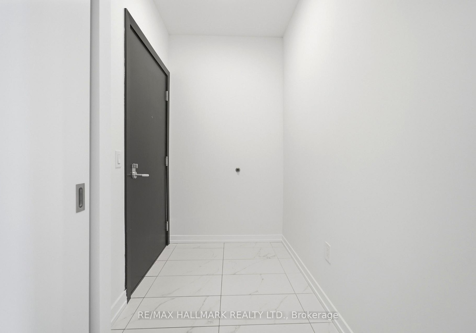 5-wellington-street-s-kitchener-ontario-x13611252