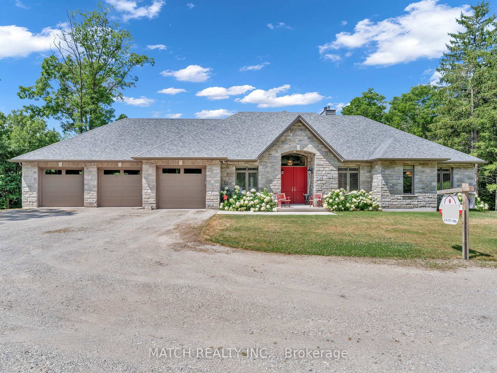 17000-storey-drive-thames-centre-ontario-x13611330