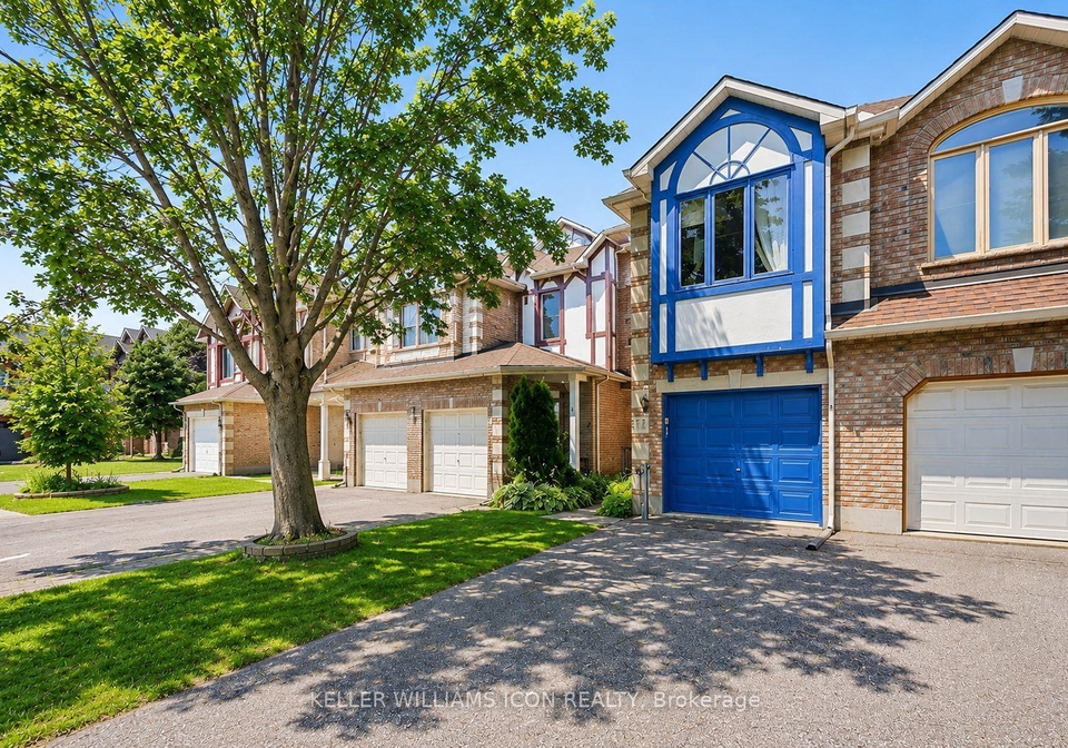 15-locheland-crescent-ottawa-ontario-x13611370